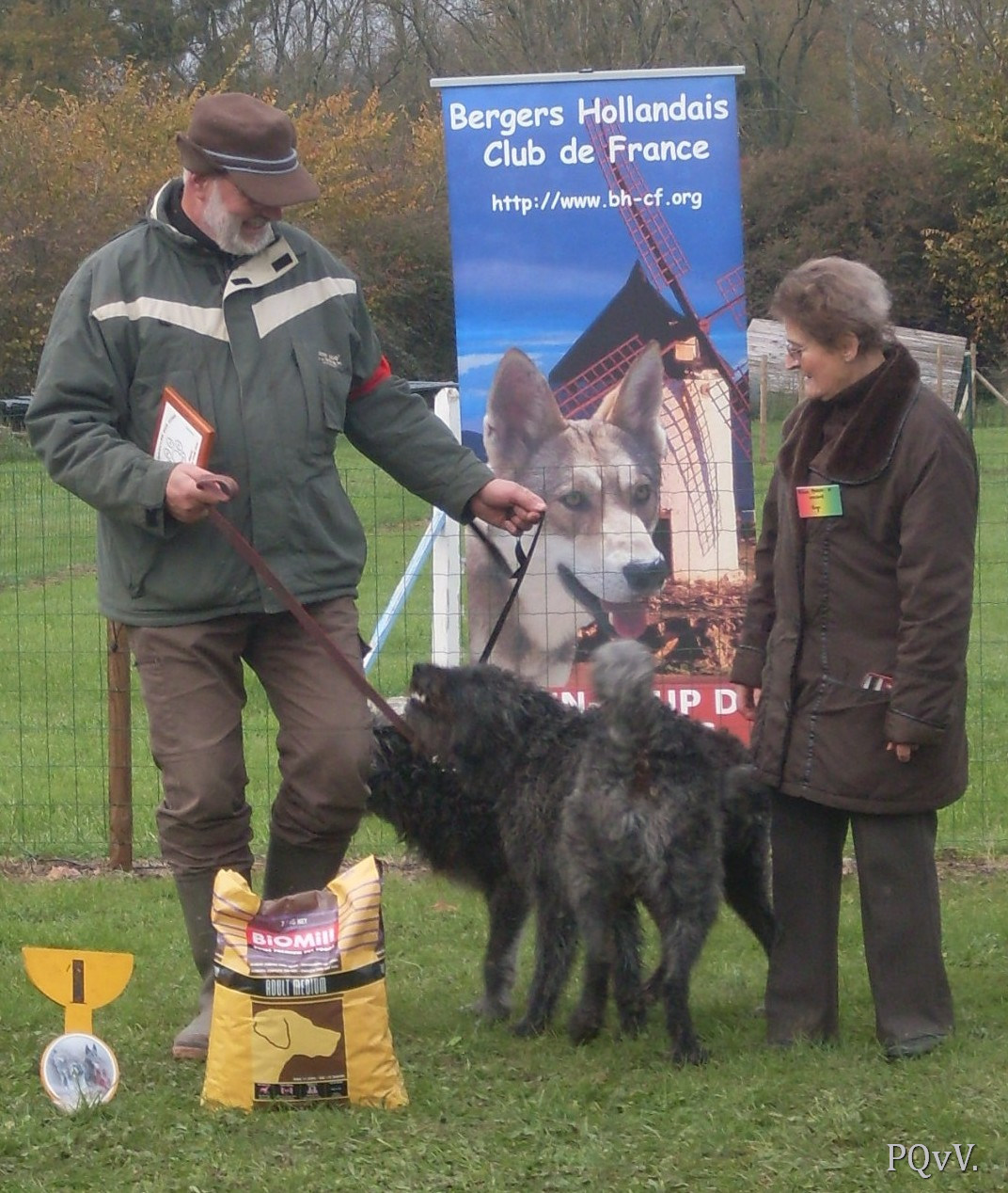 poils durs, Email et Amarulla 